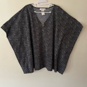 Michael Michael Kors Ladies Top/Blouse/Cape Black & White Size 2X/3X